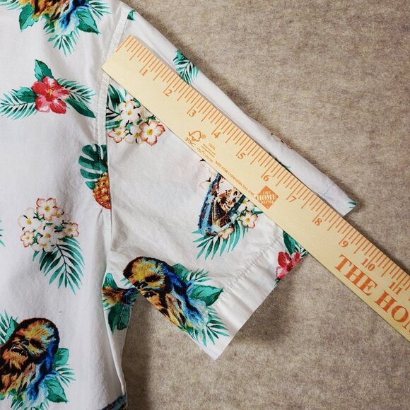 Star Wars Hawaiian Shirt, Chewbacca, Men's Medium Floral All Over Print Casual - Picture 11 of 14